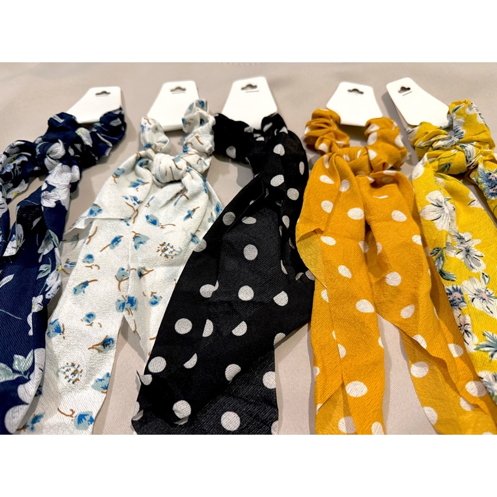 Floral/Polka Dot Hair Scarves 🤍 - Picture 2 of 2